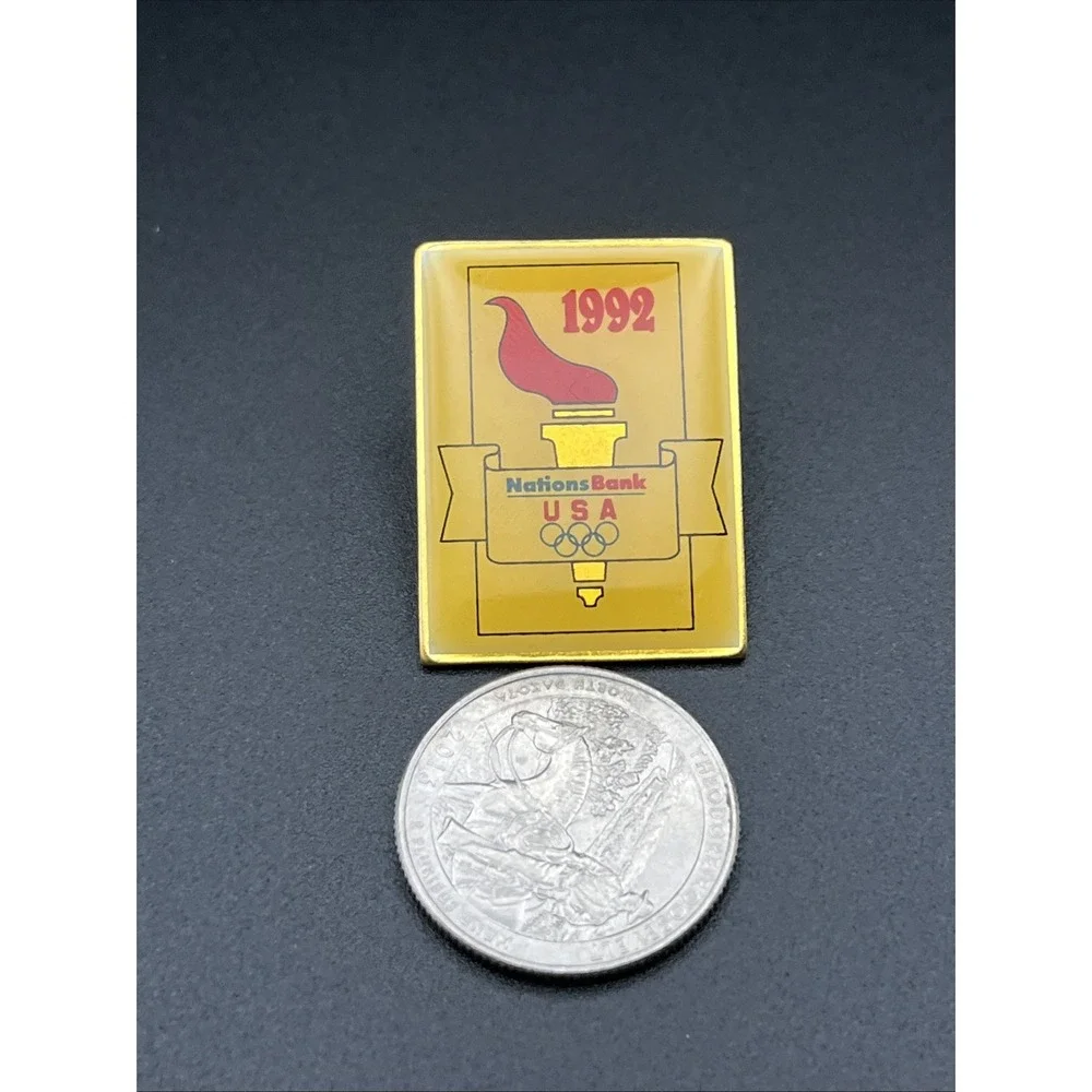 Vintage 1992‎ Barcelona Summer Olympics NationsBank Team USA Sponsor Hat Pin